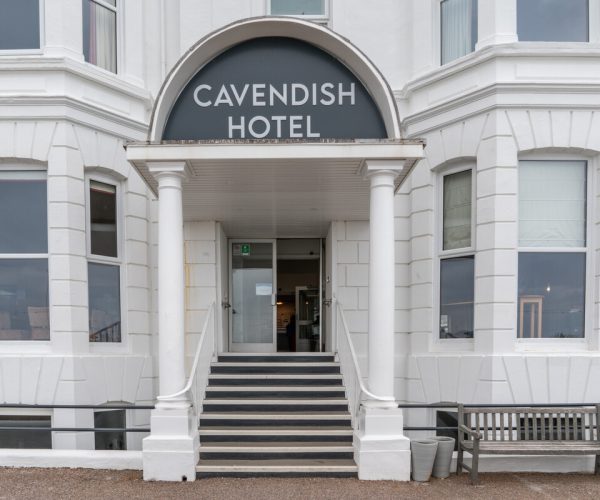 RS90_cavendish (24)_scr RS90_cavendish (24)_scr